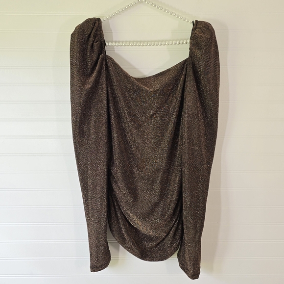 NWT Astr The Label Metallic Puff Shoulder Square Neck Top Brown/Rose Gold Large - Picture 3 of 7